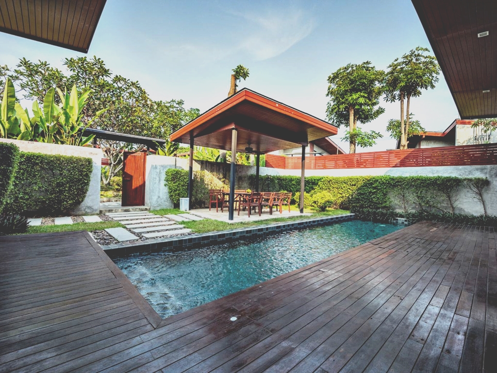 Grand Deluxe Pool Villa